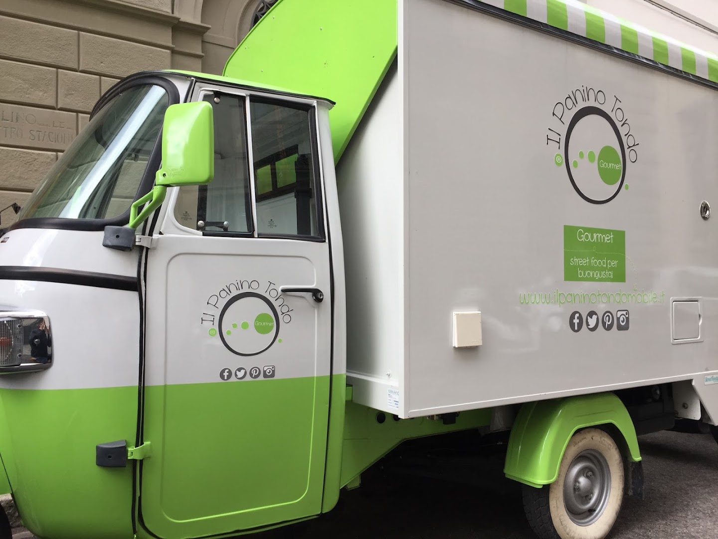 Il Panino Tondo Food Trucks · Foto 1
